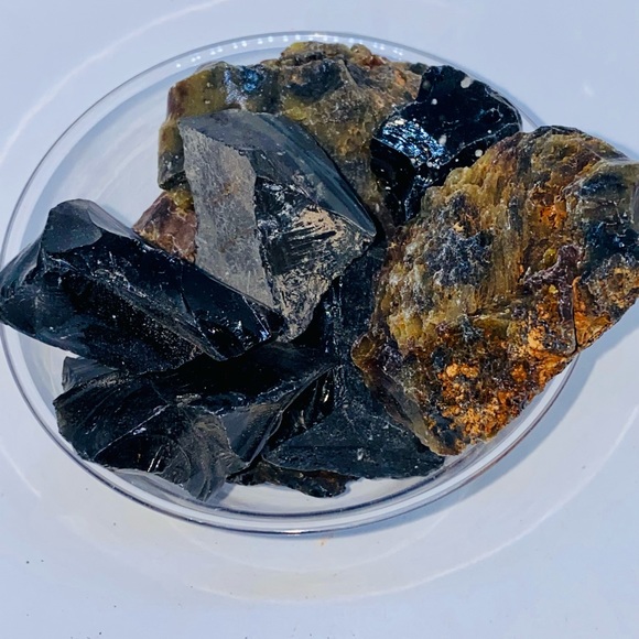 Mixed Obsidian Crystal - Picture 3 of 3